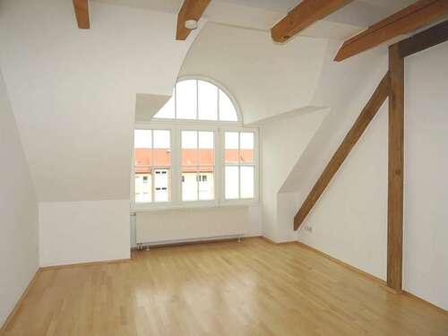 Foto - Wohnung zum Mieten in Glauchau 430,00 € 76 m²