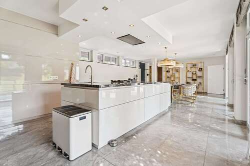 Foto - Haus zum Kaufen in Emmerich am Rhein 1.400.000,00 € 287.67 m²