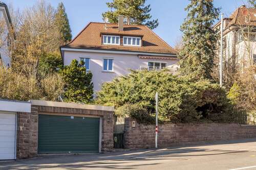 Foto - Haus zum Kaufen in Stuttgart 990.000,00 € 201 m²