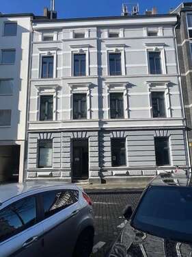 Foto - Haus zum Kaufen in Düsseldorf 2.690.000,00 € 379 m²