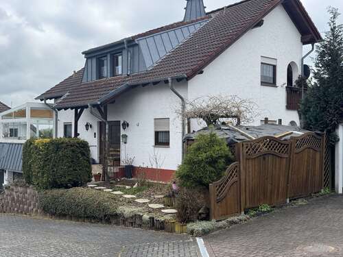 Foto - Haus zum Kaufen in Gückingen 580.000,00 € 205 m²