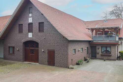 Foto - Haus zum Kaufen in Stemwede 449.000,00 € 281.64 m²