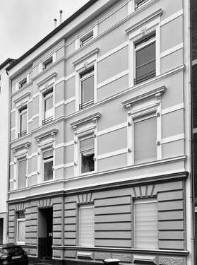 Foto - Haus zum Kaufen in Düsseldorf 2.690.000,00 € 379 m²