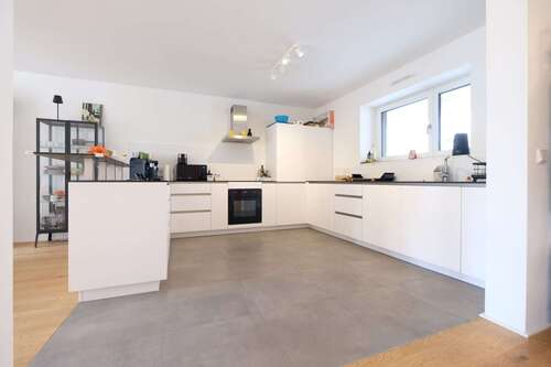 Foto - Haus zum Mieten in Saulheim 2.645,00 € 195.77 m²