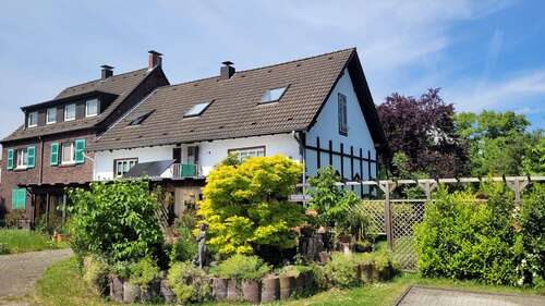 Foto - Haus zum Kaufen in Gelsenkirchen 599.000,00 € 484 m²