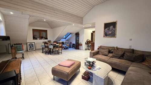 Foto - Wohnung zum Kaufen in Leonberg 375.000,00 € 96.12 m²