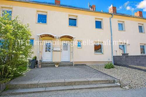 Foto - Haus zum Kaufen in Bitterfeld-Wolfen 115.000,00 € 80 m²