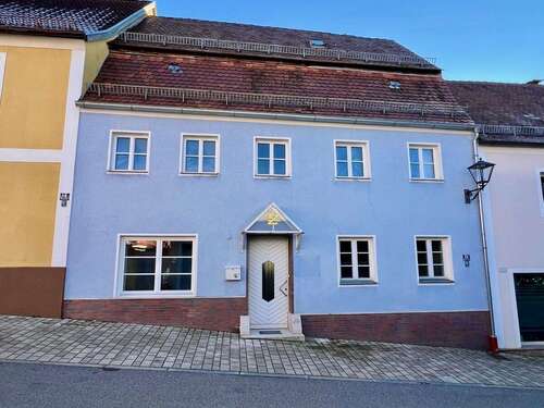 Foto - Haus zum Kaufen in Velburg 228.000,00 € 106 m²