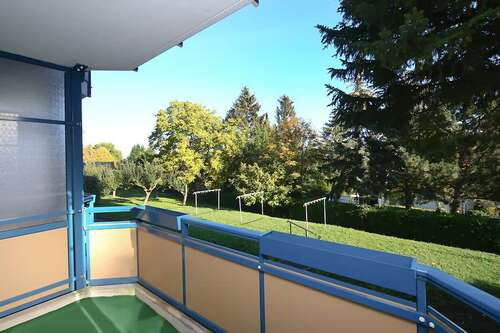 Foto - Wohnung zum Mieten in Lutherstadt Eisleben 154,00 € 25.49 m²