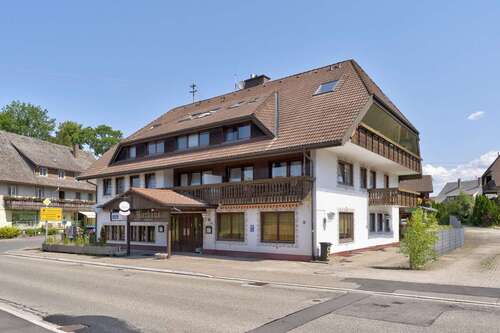 Foto - Haus zum Kaufen in Rötenbach 735.000,00 € 624 m²