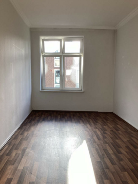 Foto - Wohnung zum Mieten in Düsseldorf 828,75 € 85 m²