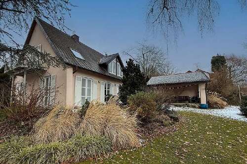 Foto - Haus zum Mieten in Berg-Sibichhausen 3.400,00 € 185 m²