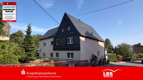 Foto - Haus zum Kaufen in Krumhermersdorf 110.000,00 € 99 m²