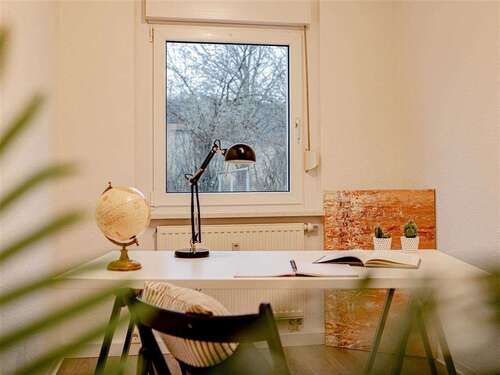 Foto - Wohnung zum Mieten in Crossen an der Elster 278,00 € 58.4 m²