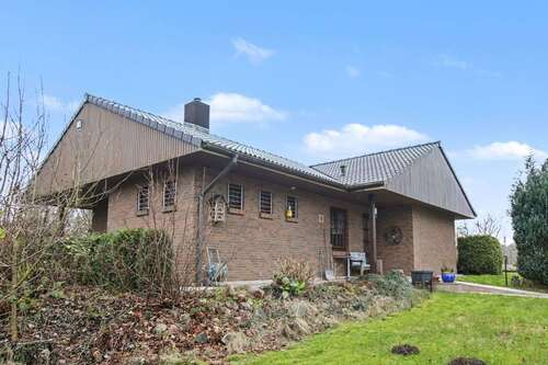 Foto - Haus zum Kaufen in Schönwalde am Bungsberg 355.000,00 € 102.23 m²