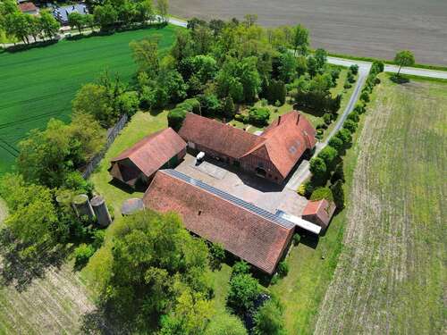 Foto - Haus zum Kaufen in Warmsen 719.000,00 € 465 m²