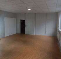 Halle in Taunusstein 700,00 € 72 m²