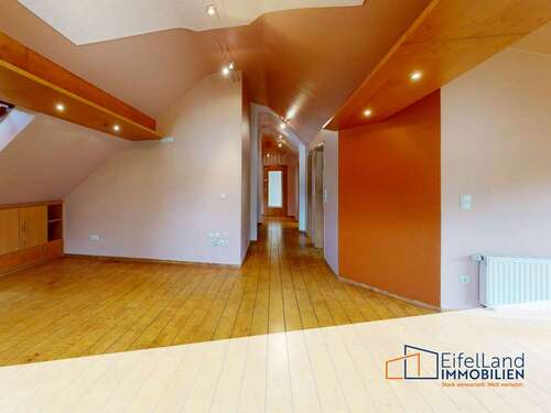 Foto - Wohnung zum Mieten in Hellenthal 750,00 € 105 m²