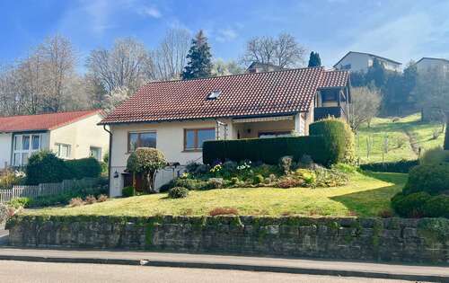 Foto - Haus zum Kaufen in Bretzfeld 311.000,00 € 119 m²