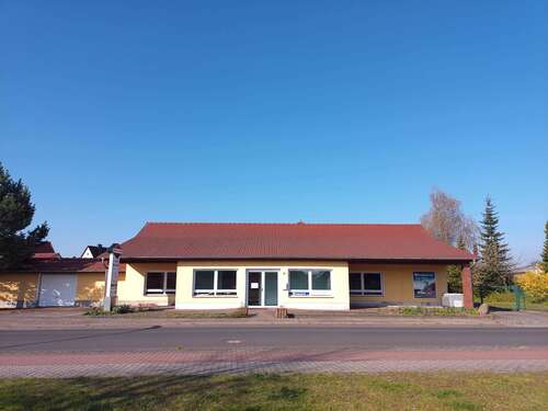 Foto - Halle in Rathenow 260.000,00 € 250 m²
