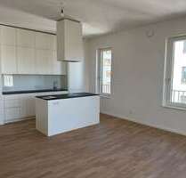 Wohnung zum Mieten in Berlin 2.470,00 € 92.78 m²