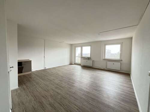 Foto - Wohnung zum Mieten in Zwickau 799,00 € 126 m²