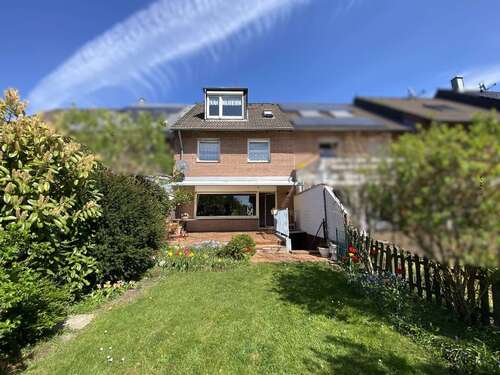 Foto - Haus zum Kaufen in Hilden 495.000,00 € 141.1 m²