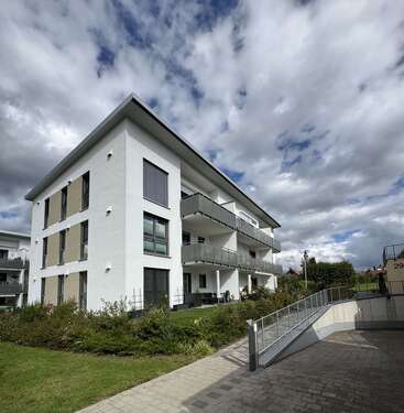 Foto - Wohnung zum Mieten in Steinheim 880,00 € 79 m²