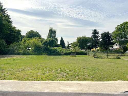 Foto - Grundstück zu verkaufen in Benz 100.000,00 € 583 m²