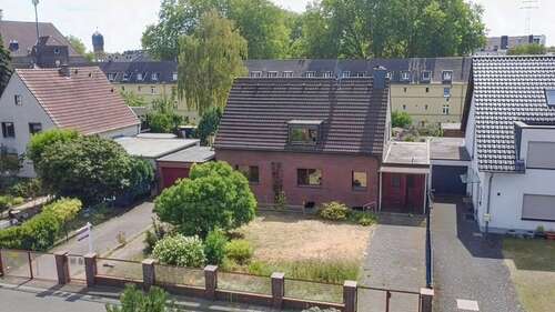 Foto - Haus zum Kaufen in Düsseldorf 699.000,00 € 128 m²