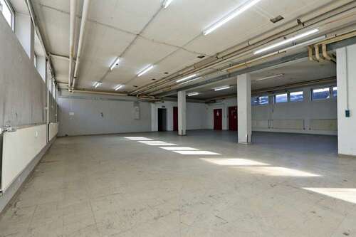 Foto - Halle in Wolfratshausen 1.270,00 € 149 m²