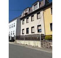 Haus zum Kaufen in Greiz 65.000,00 € 100 m²