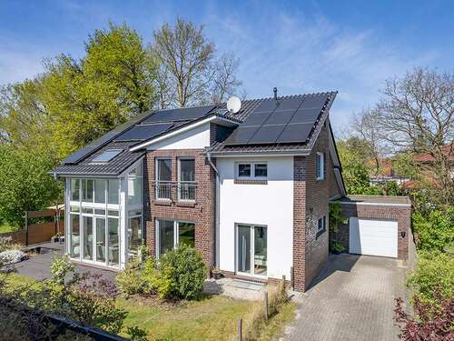Foto - Haus zum Kaufen in Oldenburg 950.000,00 € 240 m²