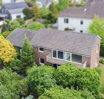 Haus zum Kaufen in Bielefeld 449.000,00 € 242.03 m²