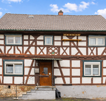 Haus zum Kaufen in Bindsachsen 145.000,00 € 120 m²