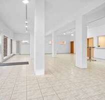 Einzelhandel in Wenzenbach 850,00 € 109 m²