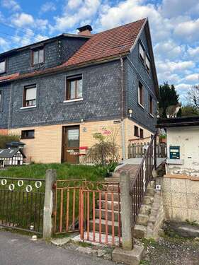 Foto - Haus zum Kaufen in Steinbach-Hallenberg 83.000,00 € 94 m²