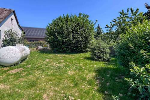 Foto - Grundstück zu verkaufen in Rösrath 349.000,00 € 955.3 m²