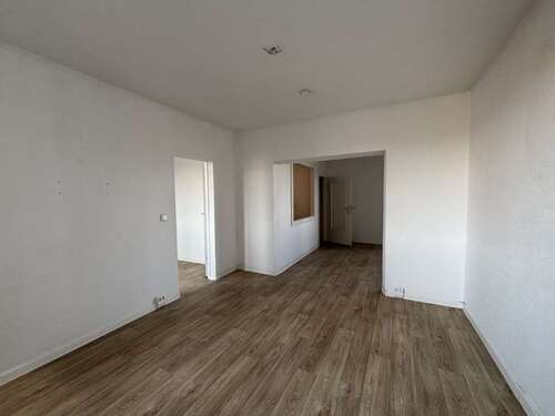Foto - Wohnung zum Mieten in Frankfurt (Oder) 291,83 € 53.06 m²
