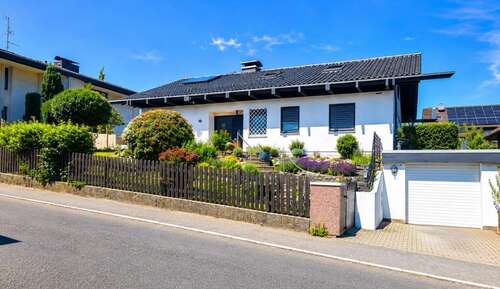 Foto - Haus zum Kaufen in Taunusstein-Niederlibbach 560.000,00 € 122.15 m²