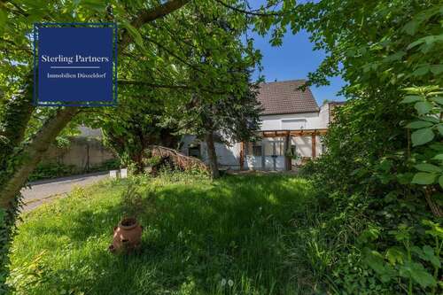 Foto - Haus zum Kaufen in Düsseldorf 695.000,00 € 170 m²