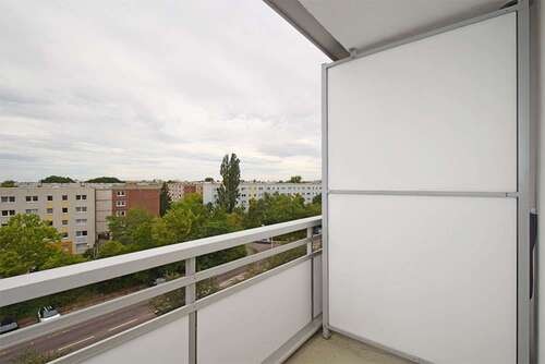 Foto - Wohnung zum Mieten in Halle (Saale) 280,85 € 31.24 m²