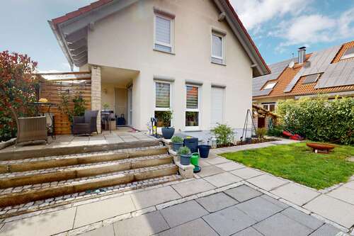 Foto - Haus zum Kaufen in Bahlingen am Kaiserstuhl 480.000,00 € 134 m²