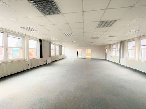 Foto - Büro in Osterode am Harz 970,00 € 226 m²