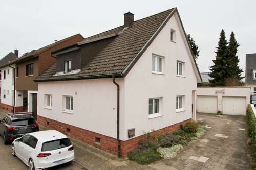 Foto - Haus zum Kaufen in Rheinstetten 675.000,00 € 163 m²