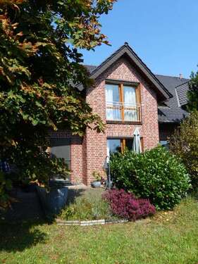 Foto - Haus zum Mieten in Hövelhof 1.500,00 € 143 m²