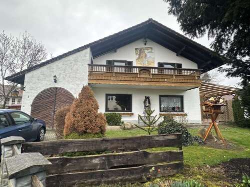 Foto - Haus zum Kaufen in Plattling 385.000,00 € 125 m²