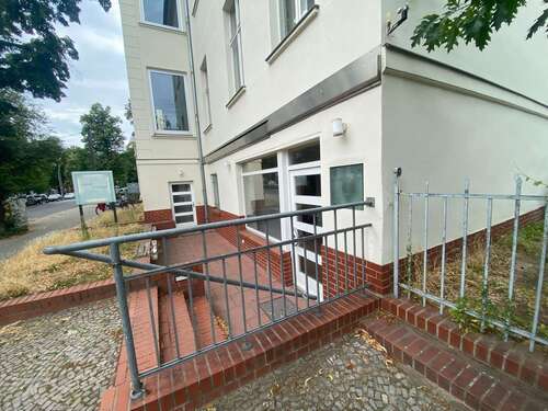 Foto - Büro in Berlin 1.875,96 € 104.22 m²