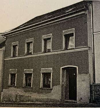 Foto - Haus zum Kaufen in Elsterberg 47.000,00 € 138 m²