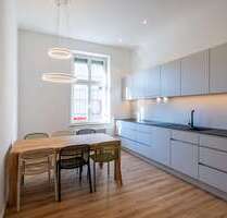 Wohnung zum Mieten in Augsburg 300,00 € 8.06 m²